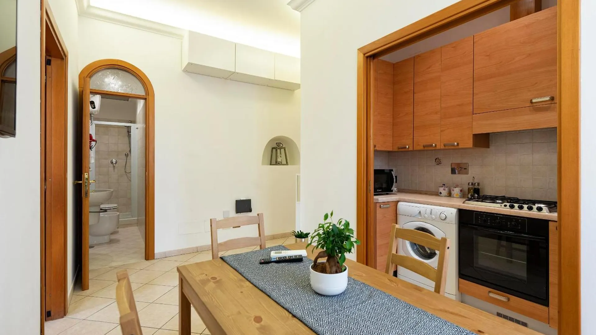 Redseven Rome Apartments 0*,