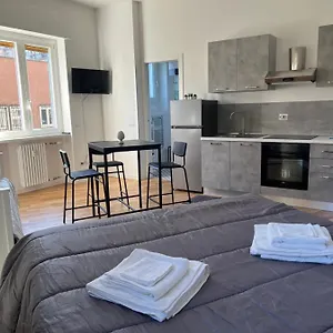 Nice And Comfy : Central Area Of Apartamento Milán