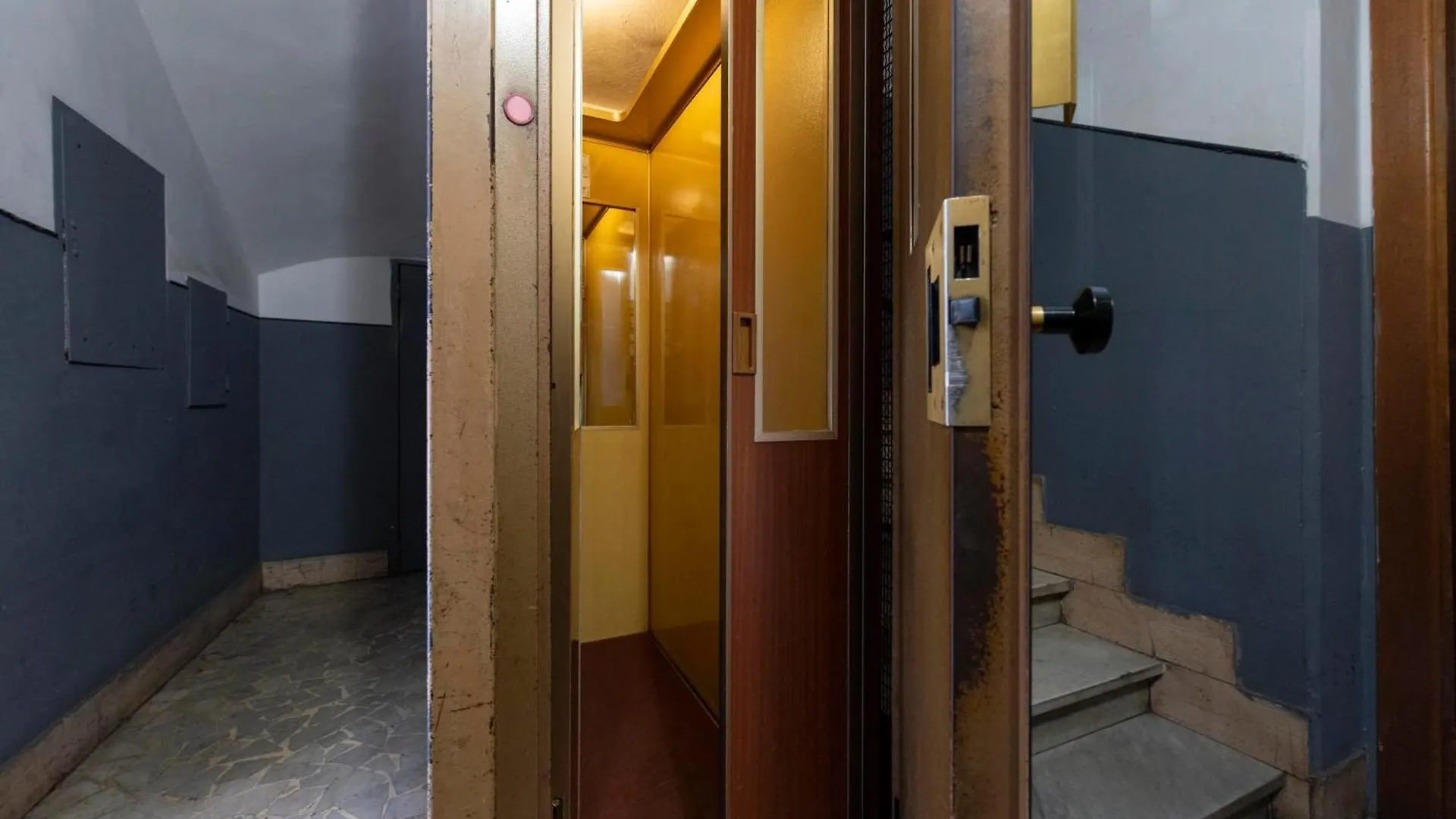 Redseven Rome Apartments Italy