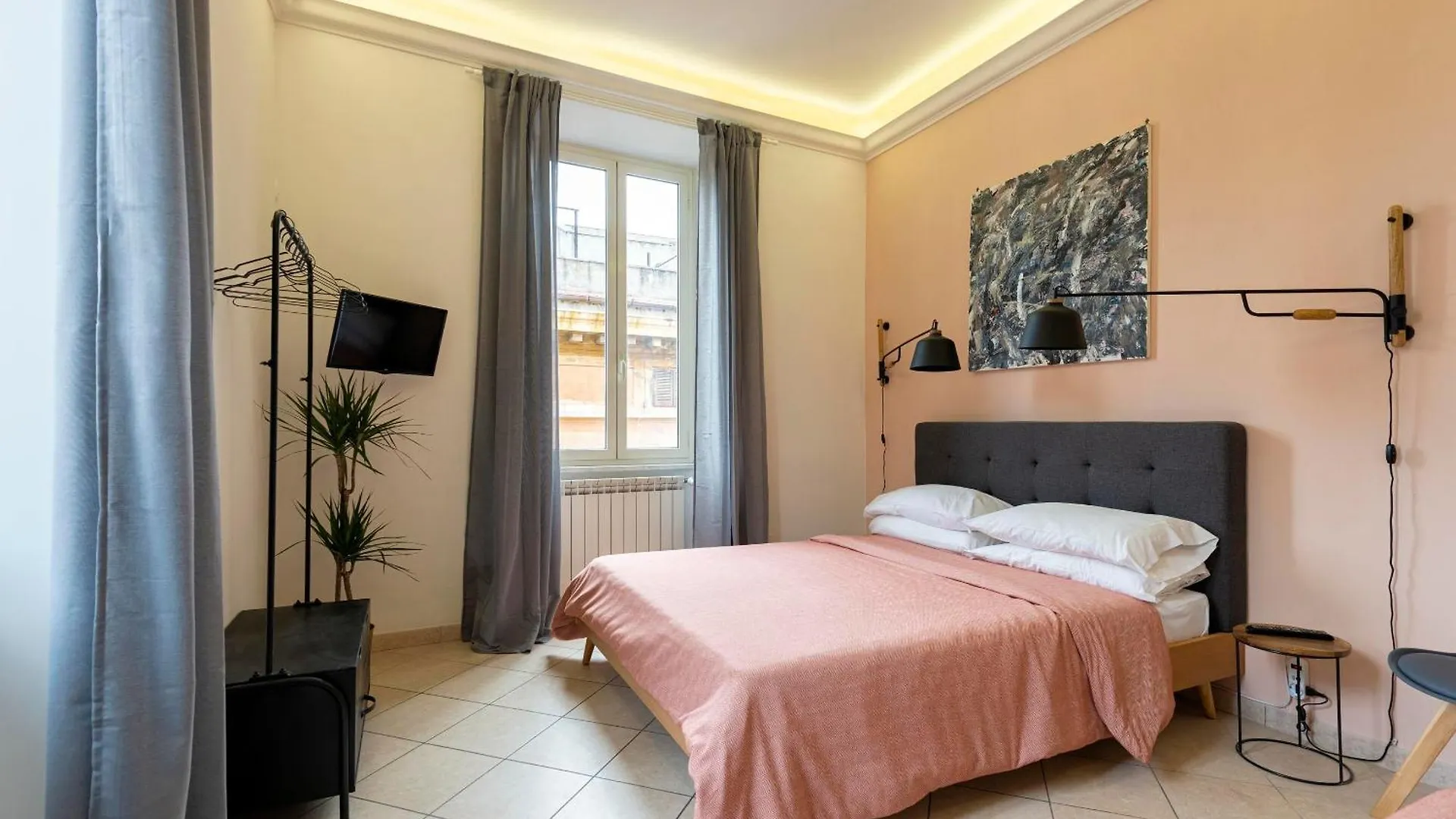 Redseven Rome Apartments 0*,