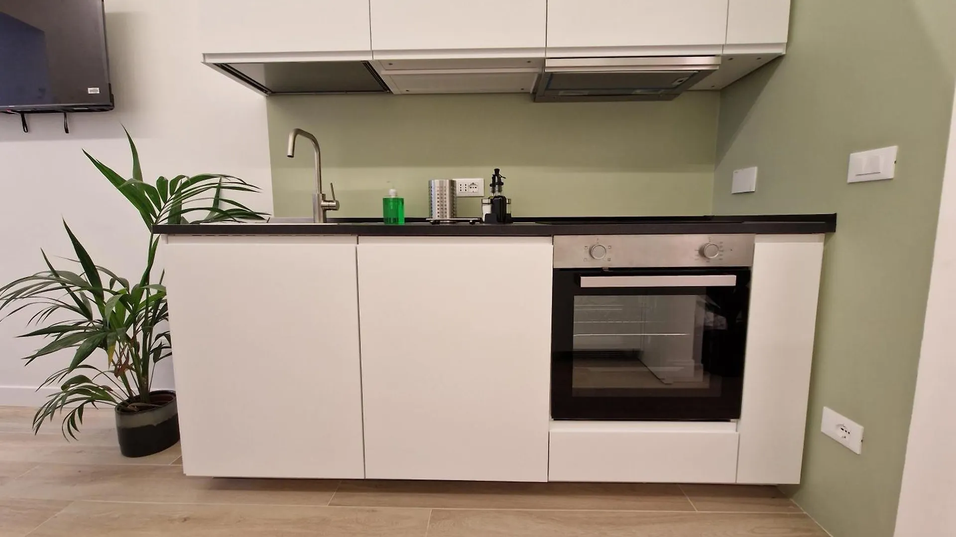 Redseven Rome Apartments