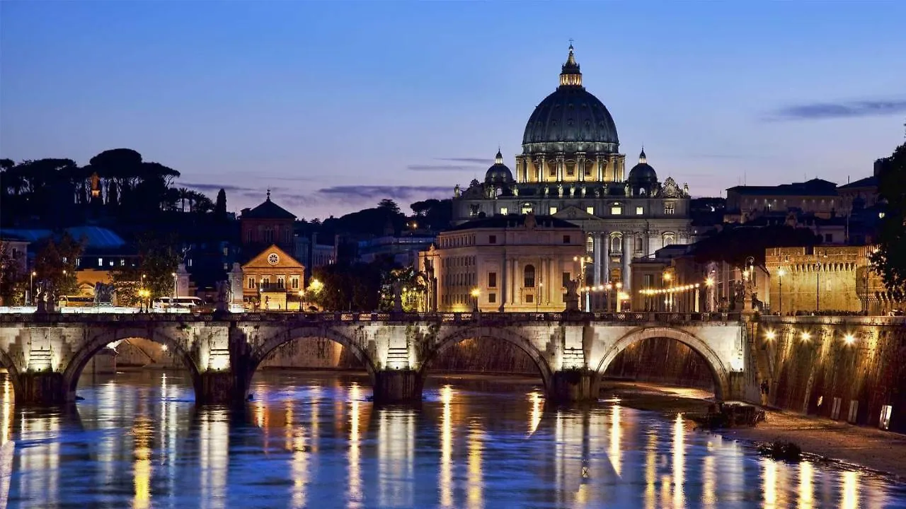 Redseven Rome Apartments